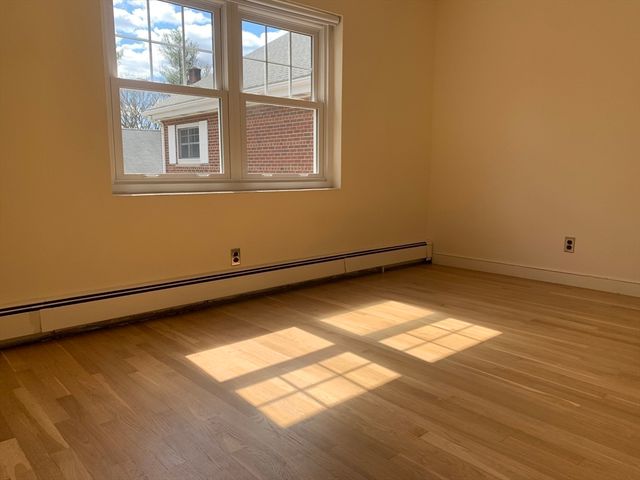 145 Emerson Garden 145, Lexington, MA 02420