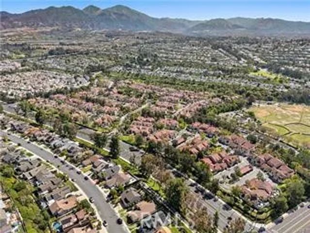 21914 Montagu, Mission Viejo, CA 92692