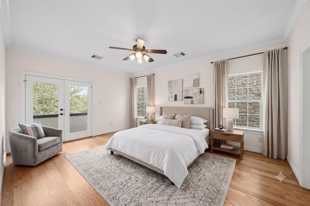1525 Rosewood Street, Houston, TX 77004