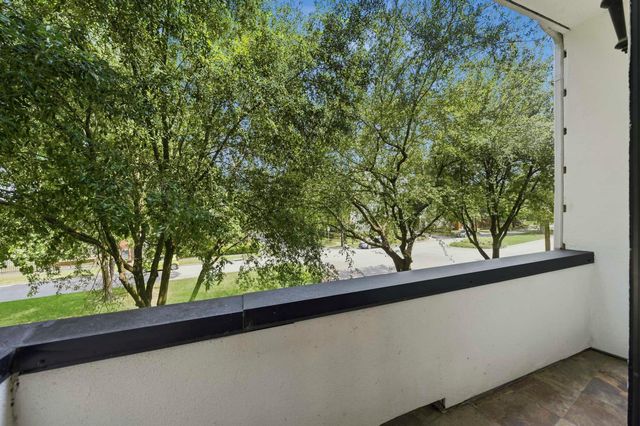 1525 Rosewood Street, Houston, TX 77004