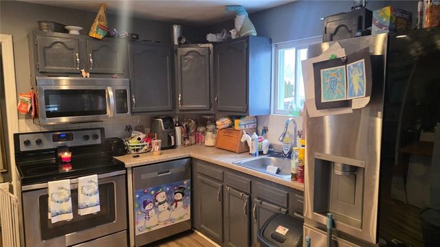 283 Palmer Avenue, Warwick, RI 02889