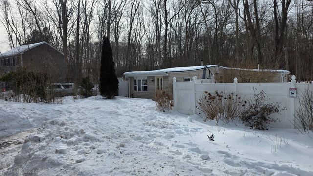 283 Palmer Avenue, Warwick, RI 02889