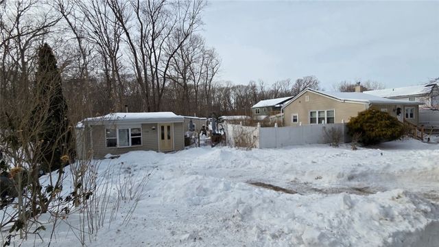 283 Palmer Avenue, Warwick, RI 02889