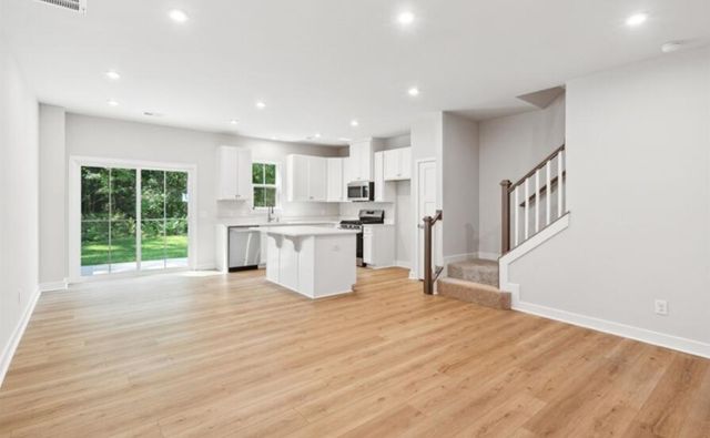 1052 Crescent Cove Lane, Summerville, SC 29483