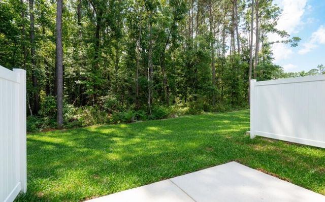 1052 Crescent Cove Lane, Summerville, SC 29483