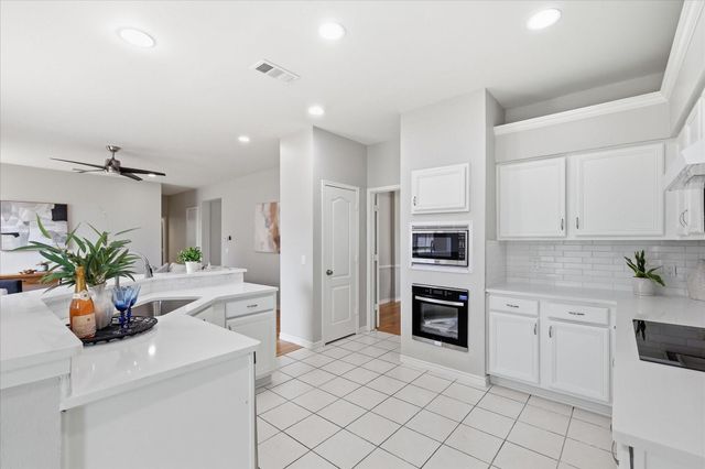 2209 Everglade Court, Carrollton, TX 75006