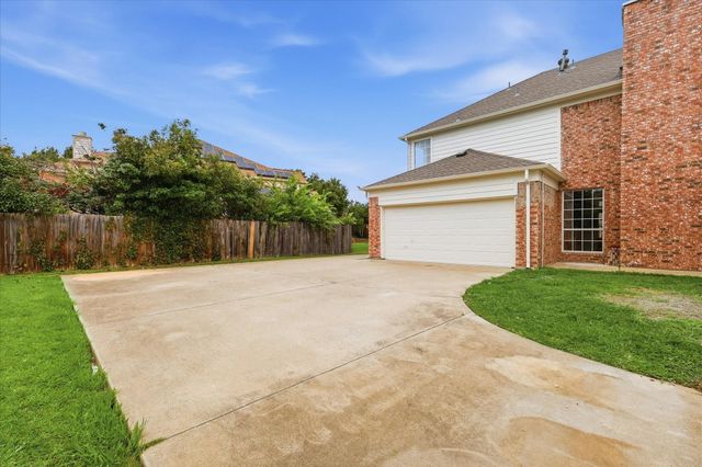 2209 Everglade Court, Carrollton, TX 75006