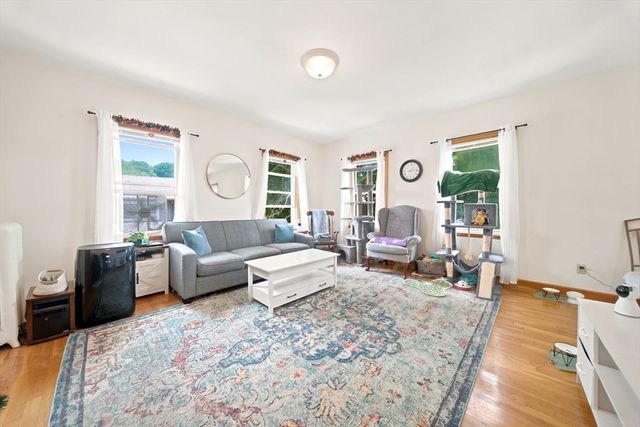 10 Cliff St. 3, Quincy, MA 02169