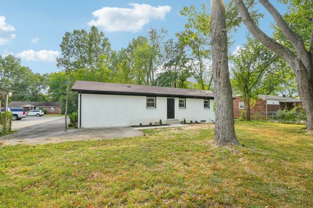 1611 Eagle St, Murfreesboro, TN 37130