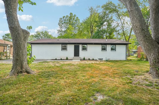 1611 Eagle St, Murfreesboro, TN 37130