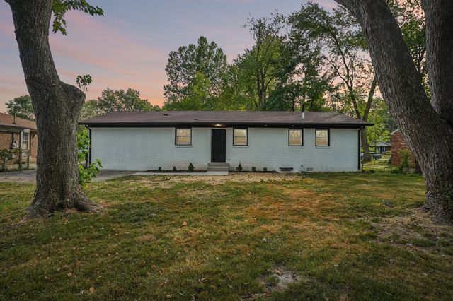 1611 Eagle St, Murfreesboro, TN 37130