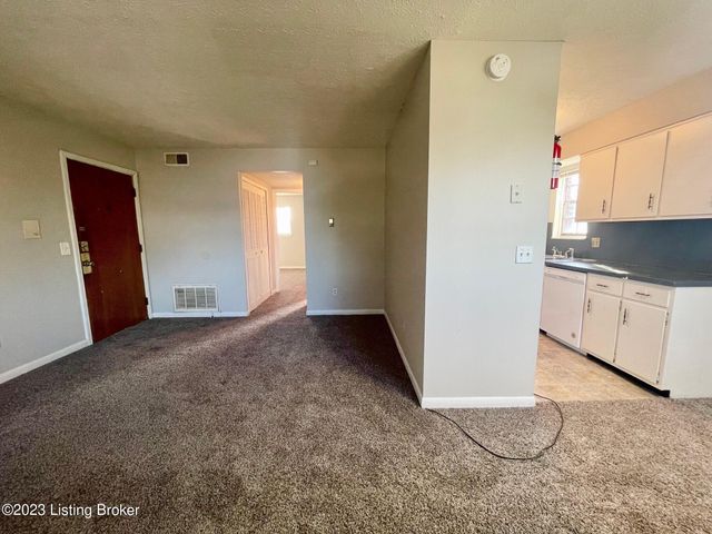 116 E Harrison Ave 3, Clarksville, IN 47129