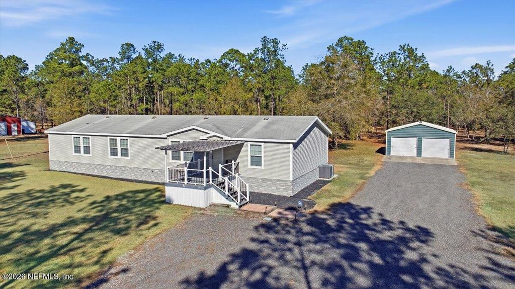 5970 PLANTATION Court, Keystone Heights, FL 32656