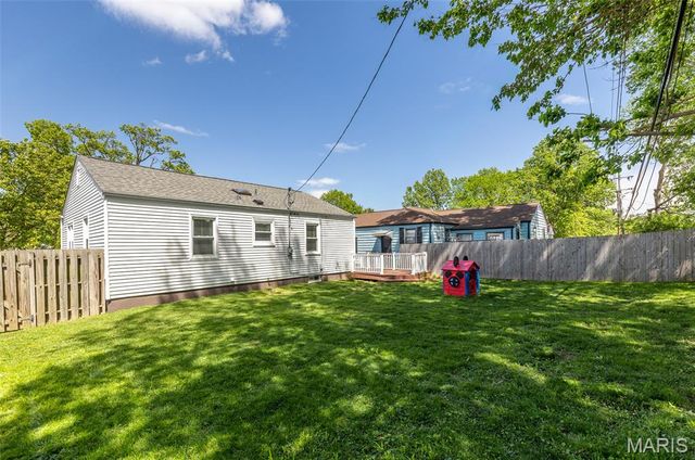 8726 Florence Avenue, Brentwood, MO 63144