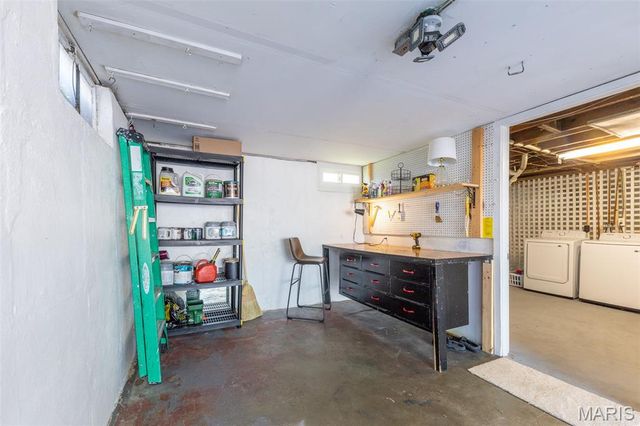 8726 Florence Avenue, Brentwood, MO 63144