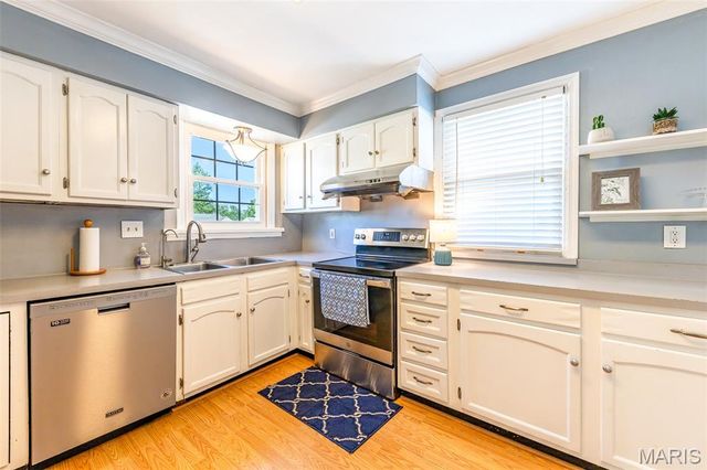 8726 Florence Avenue, Brentwood, MO 63144