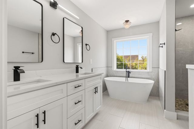 320 Muscari Dr., Murrells Inlet, SC 29576