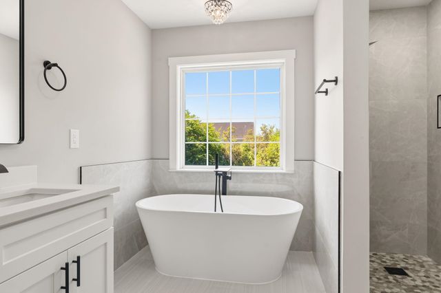 320 Muscari Dr., Murrells Inlet, SC 29576