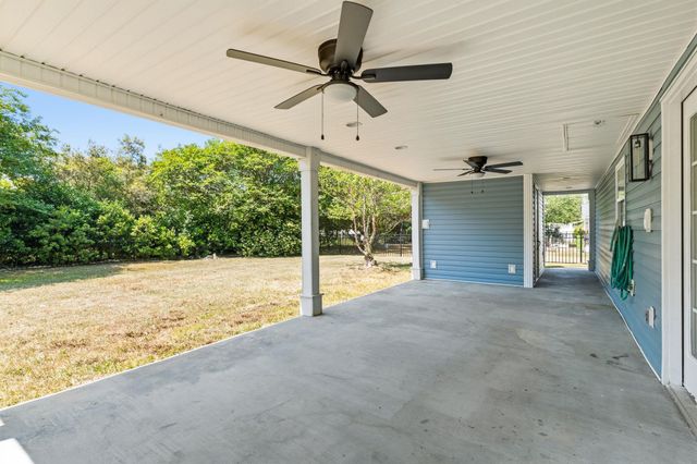 320 Muscari Dr., Murrells Inlet, SC 29576