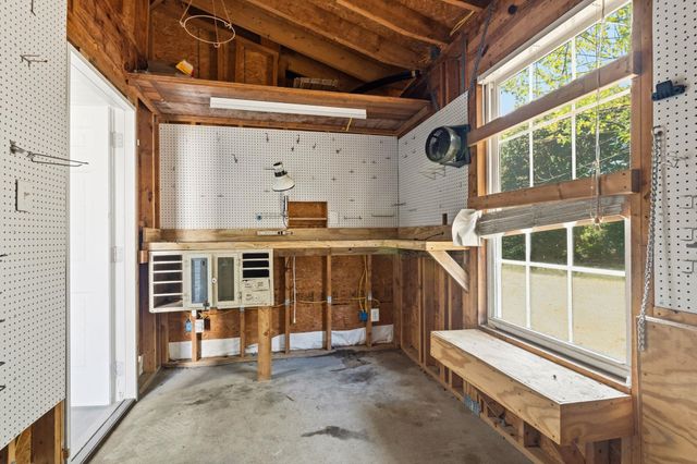 320 Muscari Dr., Murrells Inlet, SC 29576