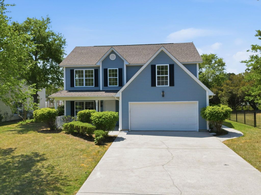320 Muscari Dr., Murrells Inlet, SC 29576
