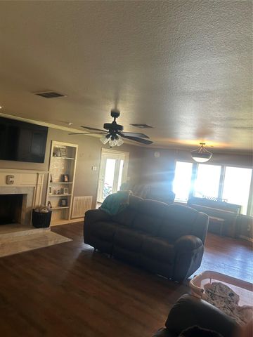 10588 E Fm 227 E, Grapeland, TX 75844