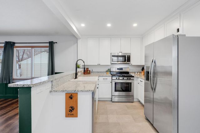 3424 Wilshire Place NE, Minneapolis, MN 55418