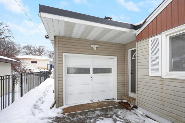 3424 Wilshire Place NE, Minneapolis, MN 55418