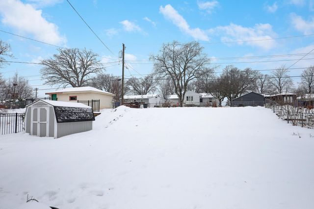 3424 Wilshire Place NE, Minneapolis, MN 55418