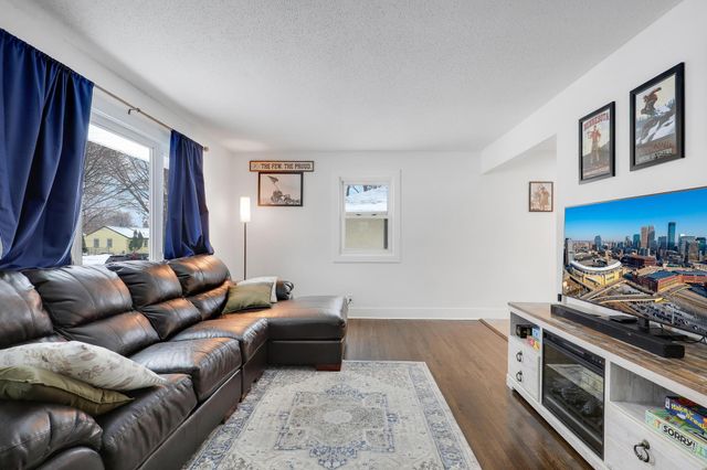 3424 Wilshire Place NE, Minneapolis, MN 55418