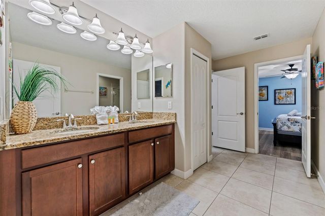 1530 MOON VALLEY DRIVE, Davenport, FL 33896