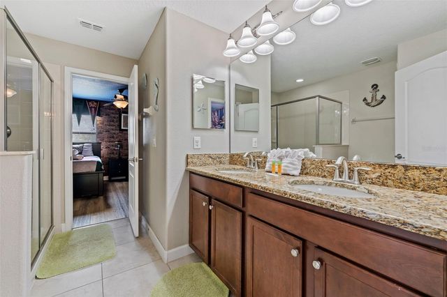 1530 MOON VALLEY DRIVE, Davenport, FL 33896