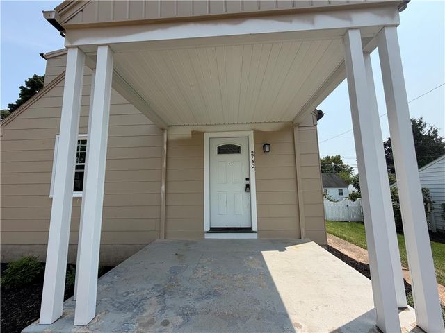 2740 Elm Court, Allentown City, PA 18104