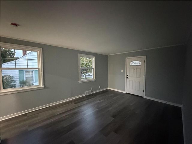 2740 Elm Court, Allentown City, PA 18104
