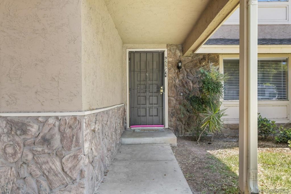 955 Amistad Pl C, El Cajon, CA 92019 — photo 4