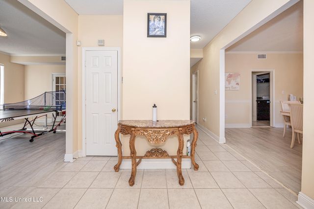 4608 Pinehaven Drive, Ocean Springs, MS 39564