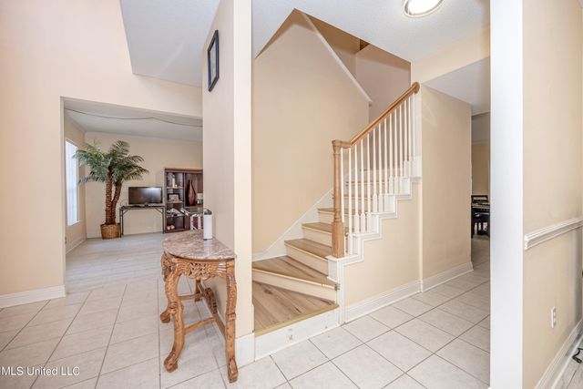 4608 Pinehaven Drive, Ocean Springs, MS 39564