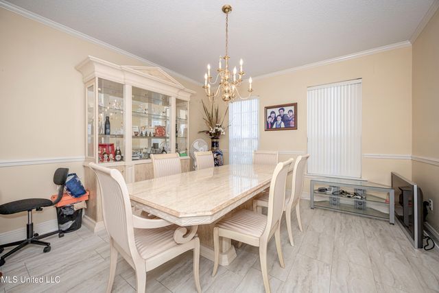 4608 Pinehaven Drive, Ocean Springs, MS 39564