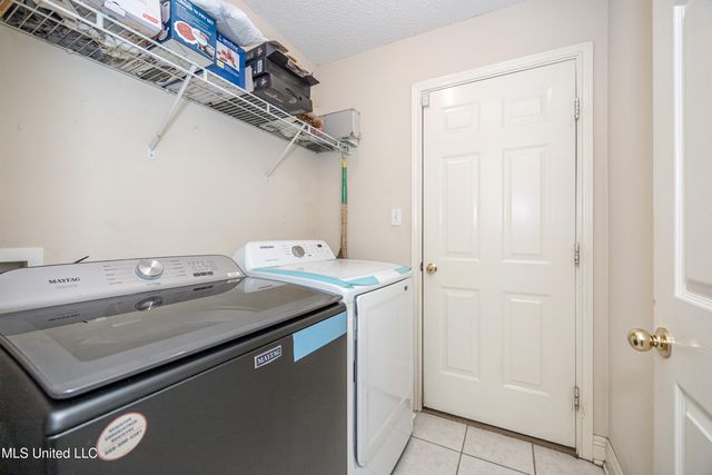 4608 Pinehaven Drive, Ocean Springs, MS 39564