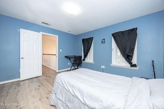 4608 Pinehaven Drive, Ocean Springs, MS 39564