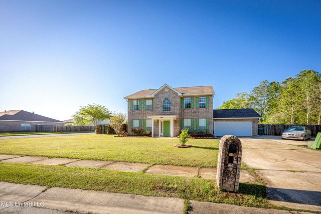 4608 Pinehaven Drive, Ocean Springs, MS 39564
