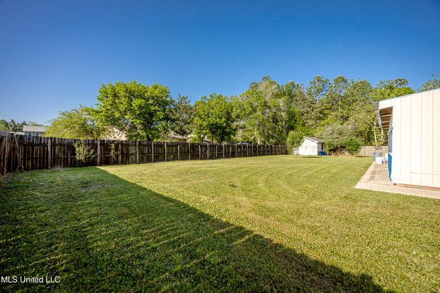 4608 Pinehaven Drive, Ocean Springs, MS 39564