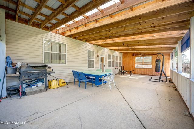 4608 Pinehaven Drive, Ocean Springs, MS 39564