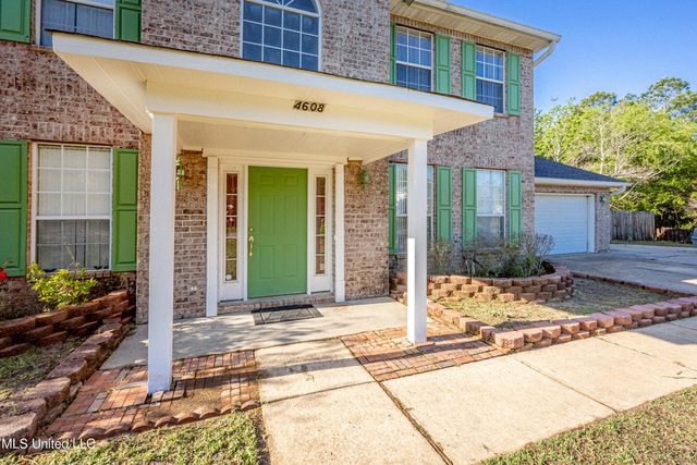 4608 Pinehaven Drive, Ocean Springs, MS 39564