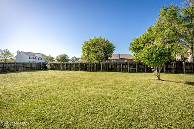 4608 Pinehaven Drive, Ocean Springs, MS 39564