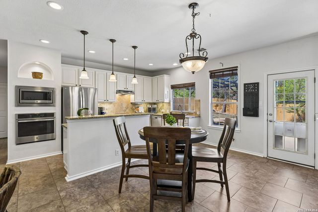 2515 Slickrock Way, San Antonio, TX 78258