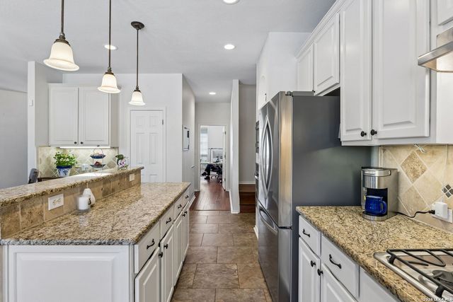 2515 Slickrock Way, San Antonio, TX 78258