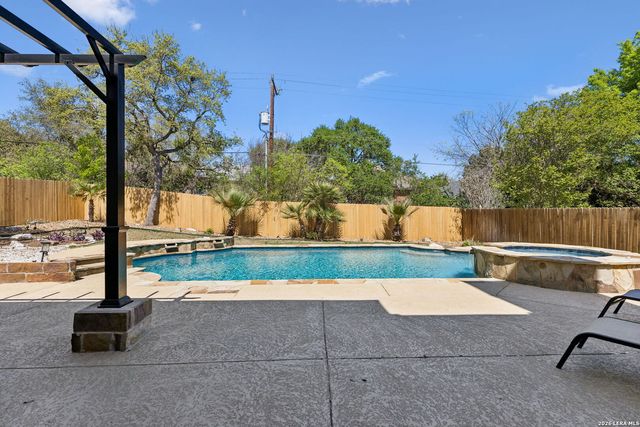 2515 Slickrock Way, San Antonio, TX 78258