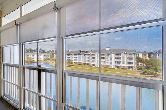 4879 Luster Leaf Cir Apt 404, Myrtle Beach, SC 29577