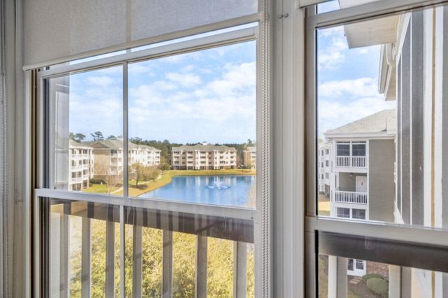 4879 Luster Leaf Cir Apt 404, Myrtle Beach, SC 29577